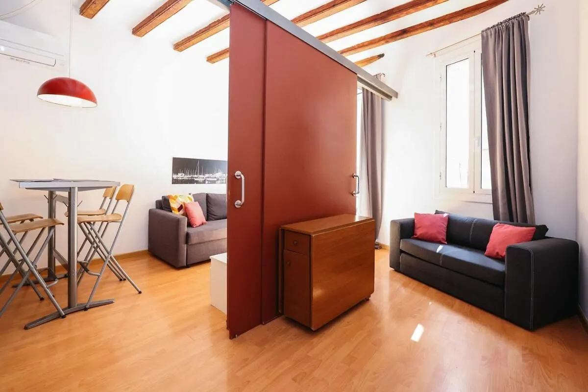 Daire La Rambla - Catalonia Square Apt 4Bd-2Bth Barselona İspanya