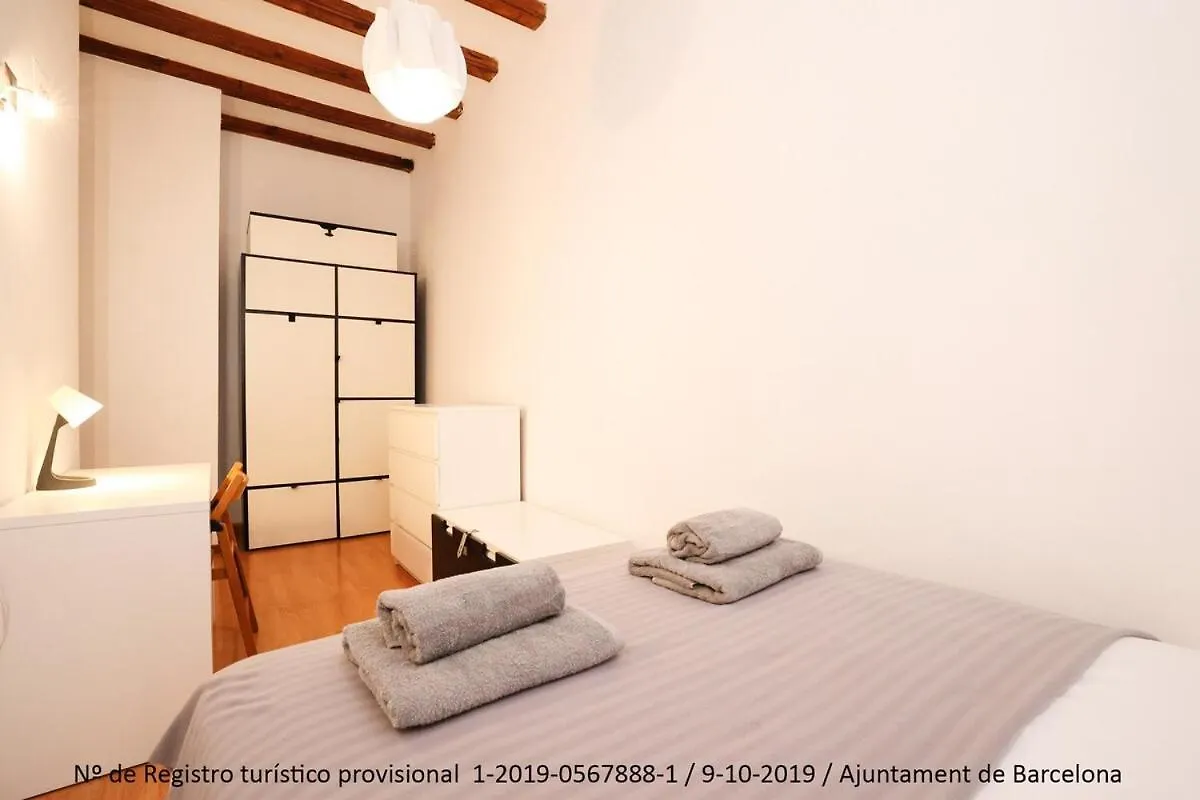 La Rambla - Catalonia Square Apt 4Bd-2Bth Barselona Daire