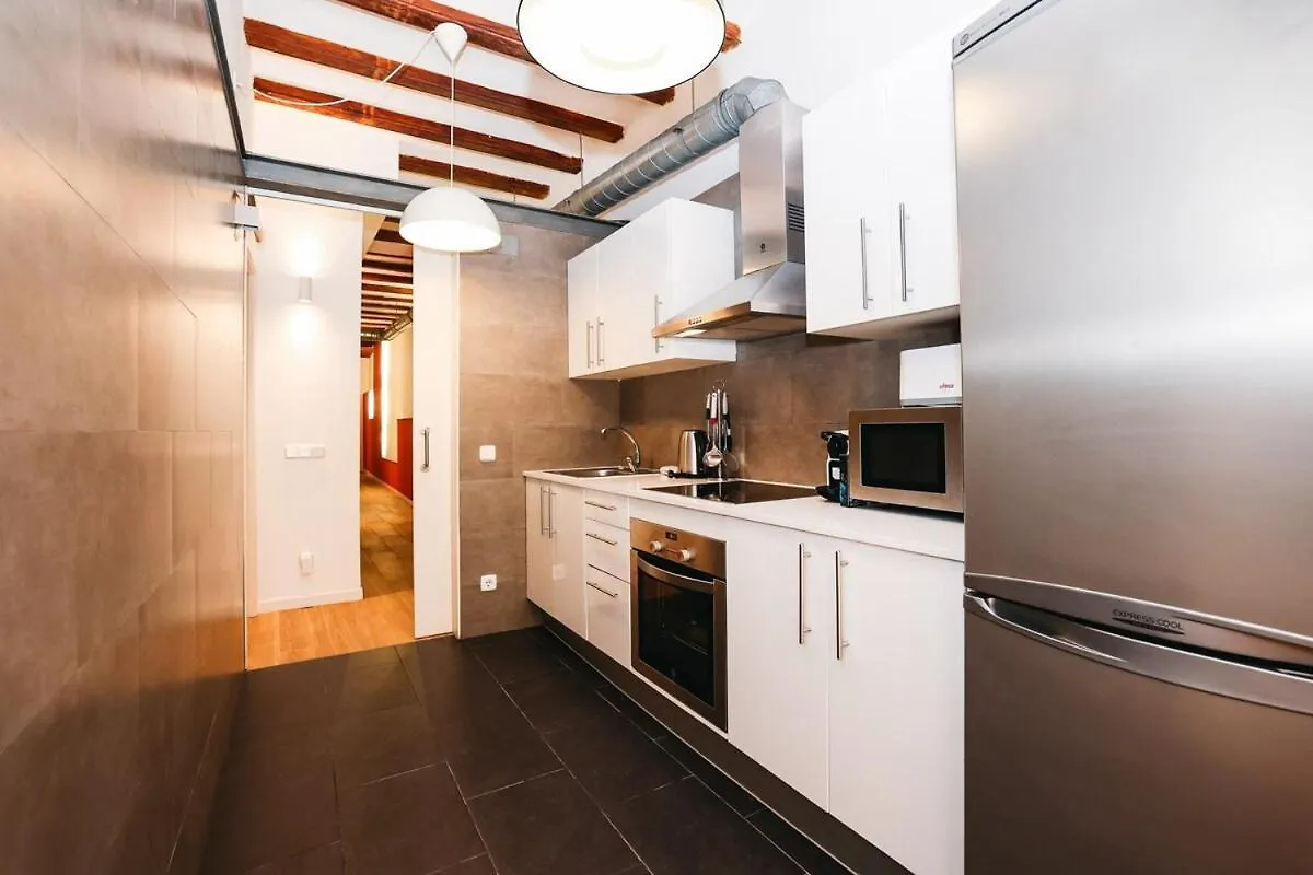 Daire La Rambla - Catalonia Square Apt 4Bd-2Bth Barselona