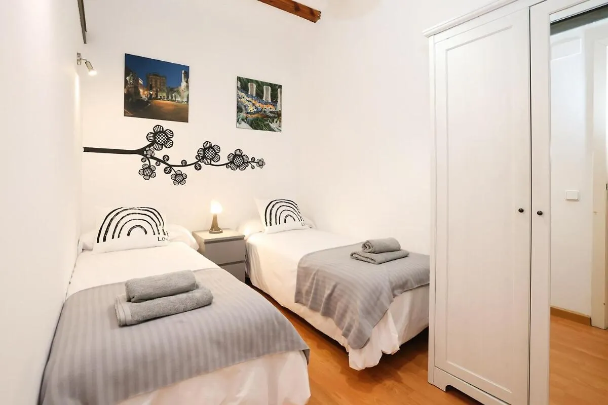 La Rambla - Catalonia Square Apt 4Bd-2Bth Barcelona Apartmán